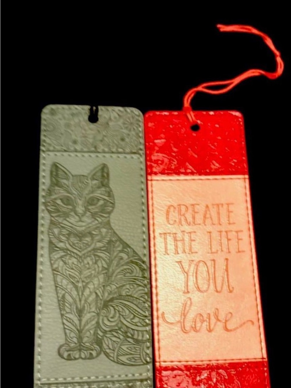 Leatherette Cat Bookmark in Grey and Red - Unbranded